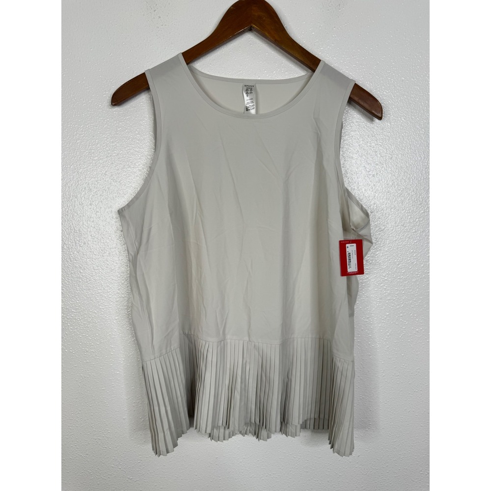 Spanx Get Moving Pleated Tank Top Womens Medium Off White Sleeveless Activewear